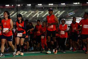 BIB: 28345, 27600, 27389, 8322, 25063, 24580
                            <button type="button" onclick="openModal(11320422)" class="btn btn-primary btn-sm float-right btn-popup" data-toggle="modal" data-target=".modal-high-quality">
                        <i class="fas fa-shopping-cart"></i> Add to Cart
                    </button>
                                            <button type="button" onclick="isThisMe(11320422, true)" class="btn btn-success btn-sm float-right btn-popup btn-isme hidden" data-toggle="tooltip" data-placement="bottom" title="นี่คือรูปของคุณใช่ไหม คลิกที่นี่เพื่อเอาเข้าอัลบั้ม">
                        <i class="fas fa-plus"></i> Add to album
                    </button>
                    <button type="button" onclick="isThisMe(11320422, false)" class="btn btn-warning btn-sm float-right btn-popup btn-isnotme hidden">
                        <i class="fas fa-ban"></i> Remove from album
                    </button>