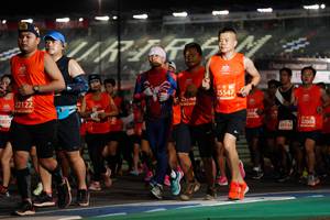 BIB: 25547, 22122, 22004, 29144, 2805
                            <button type="button" onclick="openModal(11260389)" class="btn btn-primary btn-sm float-right btn-popup" data-toggle="modal" data-target=".modal-high-quality">
                        <i class="fas fa-shopping-cart"></i> Add to Cart
                    </button>
                                            <button type="button" onclick="isThisMe(11260389, true)" class="btn btn-success btn-sm float-right btn-popup btn-isme hidden" data-toggle="tooltip" data-placement="bottom" title="นี่คือรูปของคุณใช่ไหม คลิกที่นี่เพื่อเอาเข้าอัลบั้ม">
                        <i class="fas fa-plus"></i> Add to album
                    </button>
                    <button type="button" onclick="isThisMe(11260389, false)" class="btn btn-warning btn-sm float-right btn-popup btn-isnotme hidden">
                        <i class="fas fa-ban"></i> Remove from album
                    </button>