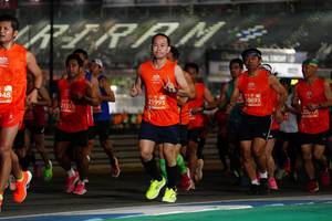 BIB: 048, 20693, 21993, 21355
                            <button type="button" onclick="openModal(11250428)" class="btn btn-primary btn-sm float-right btn-popup" data-toggle="modal" data-target=".modal-high-quality">
                        <i class="fas fa-shopping-cart"></i> Add to Cart
                    </button>
                                            <button type="button" onclick="isThisMe(11250428, true)" class="btn btn-success btn-sm float-right btn-popup btn-isme hidden" data-toggle="tooltip" data-placement="bottom" title="นี่คือรูปของคุณใช่ไหม คลิกที่นี่เพื่อเอาเข้าอัลบั้ม">
                        <i class="fas fa-plus"></i> Add to album
                    </button>
                    <button type="button" onclick="isThisMe(11250428, false)" class="btn btn-warning btn-sm float-right btn-popup btn-isnotme hidden">
                        <i class="fas fa-ban"></i> Remove from album
                    </button>