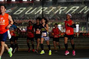 BIB: 5727, 27169, 20964, 23584, 100, 2014
                            <button type="button" onclick="openModal(11250015)" class="btn btn-primary btn-sm float-right btn-popup" data-toggle="modal" data-target=".modal-high-quality">
                        <i class="fas fa-shopping-cart"></i> Add to Cart
                    </button>
                                            <button type="button" onclick="isThisMe(11250015, true)" class="btn btn-success btn-sm float-right btn-popup btn-isme hidden" data-toggle="tooltip" data-placement="bottom" title="นี่คือรูปของคุณใช่ไหม คลิกที่นี่เพื่อเอาเข้าอัลบั้ม">
                        <i class="fas fa-plus"></i> Add to album
                    </button>
                    <button type="button" onclick="isThisMe(11250015, false)" class="btn btn-warning btn-sm float-right btn-popup btn-isnotme hidden">
                        <i class="fas fa-ban"></i> Remove from album
                    </button>