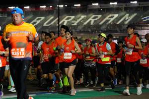 BIB: 82613, 4580, 23480, 2277, 23937
                            <button type="button" onclick="openModal(11316153)" class="btn btn-primary btn-sm float-right btn-popup" data-toggle="modal" data-target=".modal-high-quality">
                        <i class="fas fa-shopping-cart"></i> Add to Cart
                    </button>
                                            <button type="button" onclick="isThisMe(11316153, true)" class="btn btn-success btn-sm float-right btn-popup btn-isme hidden" data-toggle="tooltip" data-placement="bottom" title="นี่คือรูปของคุณใช่ไหม คลิกที่นี่เพื่อเอาเข้าอัลบั้ม">
                        <i class="fas fa-plus"></i> Add to album
                    </button>
                    <button type="button" onclick="isThisMe(11316153, false)" class="btn btn-warning btn-sm float-right btn-popup btn-isnotme hidden">
                        <i class="fas fa-ban"></i> Remove from album
                    </button>