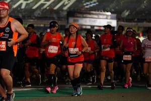 BIB: 198, 24116, 2444, 29843, 4398
                            <button type="button" onclick="openModal(11302749)" class="btn btn-primary btn-sm float-right btn-popup" data-toggle="modal" data-target=".modal-high-quality">
                        <i class="fas fa-shopping-cart"></i> Add to Cart
                    </button>
                                            <button type="button" onclick="isThisMe(11302749, true)" class="btn btn-success btn-sm float-right btn-popup btn-isme hidden" data-toggle="tooltip" data-placement="bottom" title="นี่คือรูปของคุณใช่ไหม คลิกที่นี่เพื่อเอาเข้าอัลบั้ม">
                        <i class="fas fa-plus"></i> Add to album
                    </button>
                    <button type="button" onclick="isThisMe(11302749, false)" class="btn btn-warning btn-sm float-right btn-popup btn-isnotme hidden">
                        <i class="fas fa-ban"></i> Remove from album
                    </button>