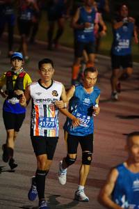 BIB: 0927, 41773
                            <button type="button" onclick="openModal(10794145)" class="btn btn-primary btn-sm float-right btn-popup" data-toggle="modal" data-target=".modal-high-quality">
                        <i class="fas fa-shopping-cart"></i> Add to Cart
                    </button>
                                            <button type="button" onclick="isThisMe(10794145, true)" class="btn btn-success btn-sm float-right btn-popup btn-isme hidden" data-toggle="tooltip" data-placement="bottom" title="นี่คือรูปของคุณใช่ไหม คลิกที่นี่เพื่อเอาเข้าอัลบั้ม">
                        <i class="fas fa-plus"></i> Add to album
                    </button>
                    <button type="button" onclick="isThisMe(10794145, false)" class="btn btn-warning btn-sm float-right btn-popup btn-isnotme hidden">
                        <i class="fas fa-ban"></i> Remove from album
                    </button>