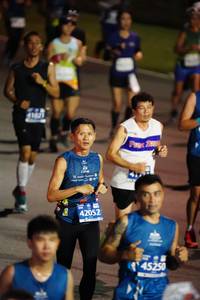 BIB: 4103, 42052, 45250
                            <button type="button" onclick="openModal(10806833)" class="btn btn-primary btn-sm float-right btn-popup" data-toggle="modal" data-target=".modal-high-quality">
                        <i class="fas fa-shopping-cart"></i> Add to Cart
                    </button>
                                            <button type="button" onclick="isThisMe(10806833, true)" class="btn btn-success btn-sm float-right btn-popup btn-isme hidden" data-toggle="tooltip" data-placement="bottom" title="นี่คือรูปของคุณใช่ไหม คลิกที่นี่เพื่อเอาเข้าอัลบั้ม">
                        <i class="fas fa-plus"></i> Add to album
                    </button>
                    <button type="button" onclick="isThisMe(10806833, false)" class="btn btn-warning btn-sm float-right btn-popup btn-isnotme hidden">
                        <i class="fas fa-ban"></i> Remove from album
                    </button>