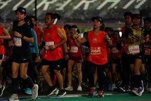 BIB: 522, 23908, 882, 23143, 20889
                            <button type="button" onclick="openModal(11318639)" class="btn btn-primary btn-sm float-right btn-popup" data-toggle="modal" data-target=".modal-high-quality">
                        <i class="fas fa-shopping-cart"></i> Add to Cart
                    </button>
                                            <button type="button" onclick="isThisMe(11318639, true)" class="btn btn-success btn-sm float-right btn-popup btn-isme hidden" data-toggle="tooltip" data-placement="bottom" title="นี่คือรูปของคุณใช่ไหม คลิกที่นี่เพื่อเอาเข้าอัลบั้ม">
                        <i class="fas fa-plus"></i> Add to album
                    </button>
                    <button type="button" onclick="isThisMe(11318639, false)" class="btn btn-warning btn-sm float-right btn-popup btn-isnotme hidden">
                        <i class="fas fa-ban"></i> Remove from album
                    </button>