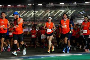 BIB: 0482, 26289, 27026, 28377, 24847, 3914
                            <button type="button" onclick="openModal(11259629)" class="btn btn-primary btn-sm float-right btn-popup" data-toggle="modal" data-target=".modal-high-quality">
                        <i class="fas fa-shopping-cart"></i> Add to Cart
                    </button>
                                            <button type="button" onclick="isThisMe(11259629, true)" class="btn btn-success btn-sm float-right btn-popup btn-isme hidden" data-toggle="tooltip" data-placement="bottom" title="นี่คือรูปของคุณใช่ไหม คลิกที่นี่เพื่อเอาเข้าอัลบั้ม">
                        <i class="fas fa-plus"></i> Add to album
                    </button>
                    <button type="button" onclick="isThisMe(11259629, false)" class="btn btn-warning btn-sm float-right btn-popup btn-isnotme hidden">
                        <i class="fas fa-ban"></i> Remove from album
                    </button>