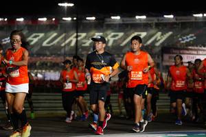 BIB: 22280, 2097, 2654
                            <button type="button" onclick="openModal(11255916)" class="btn btn-primary btn-sm float-right btn-popup" data-toggle="modal" data-target=".modal-high-quality">
                        <i class="fas fa-shopping-cart"></i> Add to Cart
                    </button>
                                            <button type="button" onclick="isThisMe(11255916, true)" class="btn btn-success btn-sm float-right btn-popup btn-isme hidden" data-toggle="tooltip" data-placement="bottom" title="นี่คือรูปของคุณใช่ไหม คลิกที่นี่เพื่อเอาเข้าอัลบั้ม">
                        <i class="fas fa-plus"></i> Add to album
                    </button>
                    <button type="button" onclick="isThisMe(11255916, false)" class="btn btn-warning btn-sm float-right btn-popup btn-isnotme hidden">
                        <i class="fas fa-ban"></i> Remove from album
                    </button>