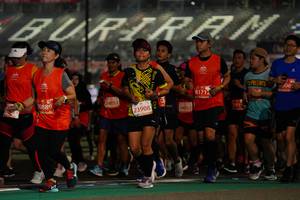 BIB: 2006, 81712, 24853, 20889, 24552, 23908, 462
                            <button type="button" onclick="openModal(11318666)" class="btn btn-primary btn-sm float-right btn-popup" data-toggle="modal" data-target=".modal-high-quality">
                        <i class="fas fa-shopping-cart"></i> Add to Cart
                    </button>
                                            <button type="button" onclick="isThisMe(11318666, true)" class="btn btn-success btn-sm float-right btn-popup btn-isme hidden" data-toggle="tooltip" data-placement="bottom" title="นี่คือรูปของคุณใช่ไหม คลิกที่นี่เพื่อเอาเข้าอัลบั้ม">
                        <i class="fas fa-plus"></i> Add to album
                    </button>
                    <button type="button" onclick="isThisMe(11318666, false)" class="btn btn-warning btn-sm float-right btn-popup btn-isnotme hidden">
                        <i class="fas fa-ban"></i> Remove from album
                    </button>
