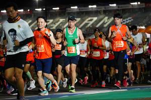 BIB: 27260, 25567, 21027, 27140, 24074
                            <button type="button" onclick="openModal(11260152)" class="btn btn-primary btn-sm float-right btn-popup" data-toggle="modal" data-target=".modal-high-quality">
                        <i class="fas fa-shopping-cart"></i> Add to Cart
                    </button>
                                            <button type="button" onclick="isThisMe(11260152, true)" class="btn btn-success btn-sm float-right btn-popup btn-isme hidden" data-toggle="tooltip" data-placement="bottom" title="นี่คือรูปของคุณใช่ไหม คลิกที่นี่เพื่อเอาเข้าอัลบั้ม">
                        <i class="fas fa-plus"></i> Add to album
                    </button>
                    <button type="button" onclick="isThisMe(11260152, false)" class="btn btn-warning btn-sm float-right btn-popup btn-isnotme hidden">
                        <i class="fas fa-ban"></i> Remove from album
                    </button>