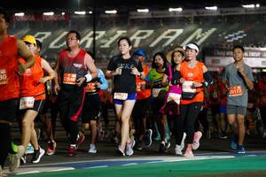 BIB: 22848, 287, 697, 20172, 236, 9921, 28608, 29494
                            <button type="button" onclick="openModal(11271947)" class="btn btn-primary btn-sm float-right btn-popup" data-toggle="modal" data-target=".modal-high-quality">
                        <i class="fas fa-shopping-cart"></i> Add to Cart
                    </button>
                                            <button type="button" onclick="isThisMe(11271947, true)" class="btn btn-success btn-sm float-right btn-popup btn-isme hidden" data-toggle="tooltip" data-placement="bottom" title="นี่คือรูปของคุณใช่ไหม คลิกที่นี่เพื่อเอาเข้าอัลบั้ม">
                        <i class="fas fa-plus"></i> Add to album
                    </button>
                    <button type="button" onclick="isThisMe(11271947, false)" class="btn btn-warning btn-sm float-right btn-popup btn-isnotme hidden">
                        <i class="fas fa-ban"></i> Remove from album
                    </button>