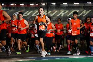 BIB: 22073, 20830, 1090, 21499, 295
                            <button type="button" onclick="openModal(11261856)" class="btn btn-primary btn-sm float-right btn-popup" data-toggle="modal" data-target=".modal-high-quality">
                        <i class="fas fa-shopping-cart"></i> Add to Cart
                    </button>
                                            <button type="button" onclick="isThisMe(11261856, true)" class="btn btn-success btn-sm float-right btn-popup btn-isme hidden" data-toggle="tooltip" data-placement="bottom" title="นี่คือรูปของคุณใช่ไหม คลิกที่นี่เพื่อเอาเข้าอัลบั้ม">
                        <i class="fas fa-plus"></i> Add to album
                    </button>
                    <button type="button" onclick="isThisMe(11261856, false)" class="btn btn-warning btn-sm float-right btn-popup btn-isnotme hidden">
                        <i class="fas fa-ban"></i> Remove from album
                    </button>