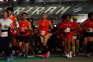 BIB: 2550, 838, 3293, 23609
                            <button type="button" onclick="openModal(11320726)" class="btn btn-primary btn-sm float-right btn-popup" data-toggle="modal" data-target=".modal-high-quality">
                        <i class="fas fa-shopping-cart"></i> Add to Cart
                    </button>
                                            <button type="button" onclick="isThisMe(11320726, true)" class="btn btn-success btn-sm float-right btn-popup btn-isme hidden" data-toggle="tooltip" data-placement="bottom" title="นี่คือรูปของคุณใช่ไหม คลิกที่นี่เพื่อเอาเข้าอัลบั้ม">
                        <i class="fas fa-plus"></i> Add to album
                    </button>
                    <button type="button" onclick="isThisMe(11320726, false)" class="btn btn-warning btn-sm float-right btn-popup btn-isnotme hidden">
                        <i class="fas fa-ban"></i> Remove from album
                    </button>