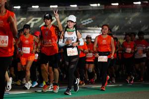 BIB: 104, 27074, 29022, 23261, 23392
                            <button type="button" onclick="openModal(11301293)" class="btn btn-primary btn-sm float-right btn-popup" data-toggle="modal" data-target=".modal-high-quality">
                        <i class="fas fa-shopping-cart"></i> Add to Cart
                    </button>
                                            <button type="button" onclick="isThisMe(11301293, true)" class="btn btn-success btn-sm float-right btn-popup btn-isme hidden" data-toggle="tooltip" data-placement="bottom" title="นี่คือรูปของคุณใช่ไหม คลิกที่นี่เพื่อเอาเข้าอัลบั้ม">
                        <i class="fas fa-plus"></i> Add to album
                    </button>
                    <button type="button" onclick="isThisMe(11301293, false)" class="btn btn-warning btn-sm float-right btn-popup btn-isnotme hidden">
                        <i class="fas fa-ban"></i> Remove from album
                    </button>