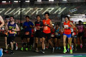 BIB: 23056, 20690, 23008, 229, 27454, 006
                            <button type="button" onclick="openModal(11251125)" class="btn btn-primary btn-sm float-right btn-popup" data-toggle="modal" data-target=".modal-high-quality">
                        <i class="fas fa-shopping-cart"></i> Add to Cart
                    </button>
                                            <button type="button" onclick="isThisMe(11251125, true)" class="btn btn-success btn-sm float-right btn-popup btn-isme hidden" data-toggle="tooltip" data-placement="bottom" title="นี่คือรูปของคุณใช่ไหม คลิกที่นี่เพื่อเอาเข้าอัลบั้ม">
                        <i class="fas fa-plus"></i> Add to album
                    </button>
                    <button type="button" onclick="isThisMe(11251125, false)" class="btn btn-warning btn-sm float-right btn-popup btn-isnotme hidden">
                        <i class="fas fa-ban"></i> Remove from album
                    </button>