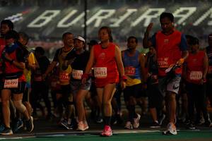 BIB: 2596, 21632, 24415, 24123, 2174, 27734, 28499
                            <button type="button" onclick="openModal(11322173)" class="btn btn-primary btn-sm float-right btn-popup" data-toggle="modal" data-target=".modal-high-quality">
                        <i class="fas fa-shopping-cart"></i> Add to Cart
                    </button>
                                            <button type="button" onclick="isThisMe(11322173, true)" class="btn btn-success btn-sm float-right btn-popup btn-isme hidden" data-toggle="tooltip" data-placement="bottom" title="นี่คือรูปของคุณใช่ไหม คลิกที่นี่เพื่อเอาเข้าอัลบั้ม">
                        <i class="fas fa-plus"></i> Add to album
                    </button>
                    <button type="button" onclick="isThisMe(11322173, false)" class="btn btn-warning btn-sm float-right btn-popup btn-isnotme hidden">
                        <i class="fas fa-ban"></i> Remove from album
                    </button>