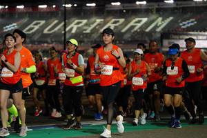 BIB: 210, 169, 24667, 24075, 26580, 23480, 2490, 23937
                            <button type="button" onclick="openModal(11316170)" class="btn btn-primary btn-sm float-right btn-popup" data-toggle="modal" data-target=".modal-high-quality">
                        <i class="fas fa-shopping-cart"></i> Add to Cart
                    </button>
                                            <button type="button" onclick="isThisMe(11316170, true)" class="btn btn-success btn-sm float-right btn-popup btn-isme hidden" data-toggle="tooltip" data-placement="bottom" title="นี่คือรูปของคุณใช่ไหม คลิกที่นี่เพื่อเอาเข้าอัลบั้ม">
                        <i class="fas fa-plus"></i> Add to album
                    </button>
                    <button type="button" onclick="isThisMe(11316170, false)" class="btn btn-warning btn-sm float-right btn-popup btn-isnotme hidden">
                        <i class="fas fa-ban"></i> Remove from album
                    </button>