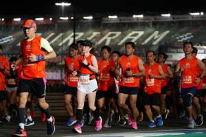 BIB: 27150, 27205, 23087, 21623, 20599, 706
                            <button type="button" onclick="openModal(11257292)" class="btn btn-primary btn-sm float-right btn-popup" data-toggle="modal" data-target=".modal-high-quality">
                        <i class="fas fa-shopping-cart"></i> Add to Cart
                    </button>
                                            <button type="button" onclick="isThisMe(11257292, true)" class="btn btn-success btn-sm float-right btn-popup btn-isme hidden" data-toggle="tooltip" data-placement="bottom" title="นี่คือรูปของคุณใช่ไหม คลิกที่นี่เพื่อเอาเข้าอัลบั้ม">
                        <i class="fas fa-plus"></i> Add to album
                    </button>
                    <button type="button" onclick="isThisMe(11257292, false)" class="btn btn-warning btn-sm float-right btn-popup btn-isnotme hidden">
                        <i class="fas fa-ban"></i> Remove from album
                    </button>