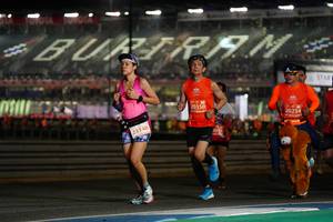 BIB: 20350, 20234, 23148
                            <button type="button" onclick="openModal(11248395)" class="btn btn-primary btn-sm float-right btn-popup" data-toggle="modal" data-target=".modal-high-quality">
                        <i class="fas fa-shopping-cart"></i> Add to Cart
                    </button>
                                            <button type="button" onclick="isThisMe(11248395, true)" class="btn btn-success btn-sm float-right btn-popup btn-isme hidden" data-toggle="tooltip" data-placement="bottom" title="นี่คือรูปของคุณใช่ไหม คลิกที่นี่เพื่อเอาเข้าอัลบั้ม">
                        <i class="fas fa-plus"></i> Add to album
                    </button>
                    <button type="button" onclick="isThisMe(11248395, false)" class="btn btn-warning btn-sm float-right btn-popup btn-isnotme hidden">
                        <i class="fas fa-ban"></i> Remove from album
                    </button>