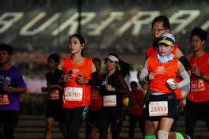 BIB: 20154, 28789, 222, 24462, 23433, 
                            <button type="button" onclick="openModal(11253817)" class="btn btn-primary btn-sm float-right btn-popup" data-toggle="modal" data-target=".modal-high-quality">
                        <i class="fas fa-shopping-cart"></i> Add to Cart
                    </button>
                                            <button type="button" onclick="isThisMe(11253817, true)" class="btn btn-success btn-sm float-right btn-popup btn-isme hidden" data-toggle="tooltip" data-placement="bottom" title="นี่คือรูปของคุณใช่ไหม คลิกที่นี่เพื่อเอาเข้าอัลบั้ม">
                        <i class="fas fa-plus"></i> Add to album
                    </button>
                    <button type="button" onclick="isThisMe(11253817, false)" class="btn btn-warning btn-sm float-right btn-popup btn-isnotme hidden">
                        <i class="fas fa-ban"></i> Remove from album
                    </button>