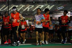 BIB: 26531, 281, 2791, 26555, 20015, 23543
                            <button type="button" onclick="openModal(11321923)" class="btn btn-primary btn-sm float-right btn-popup" data-toggle="modal" data-target=".modal-high-quality">
                        <i class="fas fa-shopping-cart"></i> Add to Cart
                    </button>
                                            <button type="button" onclick="isThisMe(11321923, true)" class="btn btn-success btn-sm float-right btn-popup btn-isme hidden" data-toggle="tooltip" data-placement="bottom" title="นี่คือรูปของคุณใช่ไหม คลิกที่นี่เพื่อเอาเข้าอัลบั้ม">
                        <i class="fas fa-plus"></i> Add to album
                    </button>
                    <button type="button" onclick="isThisMe(11321923, false)" class="btn btn-warning btn-sm float-right btn-popup btn-isnotme hidden">
                        <i class="fas fa-ban"></i> Remove from album
                    </button>