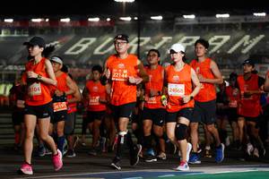 BIB: 22144, 24068, 3104, 545, 2057, 26191
                            <button type="button" onclick="openModal(11261659)" class="btn btn-primary btn-sm float-right btn-popup" data-toggle="modal" data-target=".modal-high-quality">
                        <i class="fas fa-shopping-cart"></i> Add to Cart
                    </button>
                                            <button type="button" onclick="isThisMe(11261659, true)" class="btn btn-success btn-sm float-right btn-popup btn-isme hidden" data-toggle="tooltip" data-placement="bottom" title="นี่คือรูปของคุณใช่ไหม คลิกที่นี่เพื่อเอาเข้าอัลบั้ม">
                        <i class="fas fa-plus"></i> Add to album
                    </button>
                    <button type="button" onclick="isThisMe(11261659, false)" class="btn btn-warning btn-sm float-right btn-popup btn-isnotme hidden">
                        <i class="fas fa-ban"></i> Remove from album
                    </button>