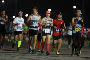 BIB: 4303, 41500, 4425, 42413, 41377, 43167
                            <button type="button" onclick="openModal(12160685)" class="btn btn-primary btn-sm float-right btn-popup" data-toggle="modal" data-target=".modal-high-quality">
                        <i class="fas fa-shopping-cart"></i> Add to Cart
                    </button>
                                            <button type="button" onclick="isThisMe(12160685, true)" class="btn btn-success btn-sm float-right btn-popup btn-isme hidden" data-toggle="tooltip" data-placement="bottom" title="นี่คือรูปของคุณใช่ไหม คลิกที่นี่เพื่อเอาเข้าอัลบั้ม">
                        <i class="fas fa-plus"></i> Add to album
                    </button>
                    <button type="button" onclick="isThisMe(12160685, false)" class="btn btn-warning btn-sm float-right btn-popup btn-isnotme hidden">
                        <i class="fas fa-ban"></i> Remove from album
                    </button>