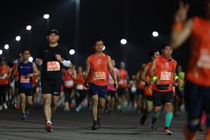 BIB: 20413, 22527, 26293
                            <button type="button" onclick="openModal(12165279)" class="btn btn-primary btn-sm float-right btn-popup" data-toggle="modal" data-target=".modal-high-quality">
                        <i class="fas fa-shopping-cart"></i> Add to Cart
                    </button>
                                            <button type="button" onclick="isThisMe(12165279, true)" class="btn btn-success btn-sm float-right btn-popup btn-isme hidden" data-toggle="tooltip" data-placement="bottom" title="นี่คือรูปของคุณใช่ไหม คลิกที่นี่เพื่อเอาเข้าอัลบั้ม">
                        <i class="fas fa-plus"></i> Add to album
                    </button>
                    <button type="button" onclick="isThisMe(12165279, false)" class="btn btn-warning btn-sm float-right btn-popup btn-isnotme hidden">
                        <i class="fas fa-ban"></i> Remove from album
                    </button>