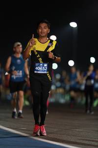BIB: 40652
                            <button type="button" onclick="openModal(12159770)" class="btn btn-primary btn-sm float-right btn-popup" data-toggle="modal" data-target=".modal-high-quality">
                        <i class="fas fa-shopping-cart"></i> Add to Cart
                    </button>
                                            <button type="button" onclick="isThisMe(12159770, true)" class="btn btn-success btn-sm float-right btn-popup btn-isme hidden" data-toggle="tooltip" data-placement="bottom" title="นี่คือรูปของคุณใช่ไหม คลิกที่นี่เพื่อเอาเข้าอัลบั้ม">
                        <i class="fas fa-plus"></i> Add to album
                    </button>
                    <button type="button" onclick="isThisMe(12159770, false)" class="btn btn-warning btn-sm float-right btn-popup btn-isnotme hidden">
                        <i class="fas fa-ban"></i> Remove from album
                    </button>
