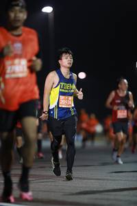 BIB: 20926
                            <button type="button" onclick="openModal(12164098)" class="btn btn-primary btn-sm float-right btn-popup" data-toggle="modal" data-target=".modal-high-quality">
                        <i class="fas fa-shopping-cart"></i> Add to Cart
                    </button>
                                            <button type="button" onclick="isThisMe(12164098, true)" class="btn btn-success btn-sm float-right btn-popup btn-isme hidden" data-toggle="tooltip" data-placement="bottom" title="นี่คือรูปของคุณใช่ไหม คลิกที่นี่เพื่อเอาเข้าอัลบั้ม">
                        <i class="fas fa-plus"></i> Add to album
                    </button>
                    <button type="button" onclick="isThisMe(12164098, false)" class="btn btn-warning btn-sm float-right btn-popup btn-isnotme hidden">
                        <i class="fas fa-ban"></i> Remove from album
                    </button>