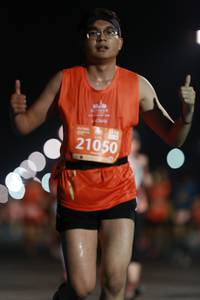 BIB: 21050
                            <button type="button" onclick="openModal(12165213)" class="btn btn-primary btn-sm float-right btn-popup" data-toggle="modal" data-target=".modal-high-quality">
                        <i class="fas fa-shopping-cart"></i> Add to Cart
                    </button>
                                            <button type="button" onclick="isThisMe(12165213, true)" class="btn btn-success btn-sm float-right btn-popup btn-isme hidden" data-toggle="tooltip" data-placement="bottom" title="นี่คือรูปของคุณใช่ไหม คลิกที่นี่เพื่อเอาเข้าอัลบั้ม">
                        <i class="fas fa-plus"></i> Add to album
                    </button>
                    <button type="button" onclick="isThisMe(12165213, false)" class="btn btn-warning btn-sm float-right btn-popup btn-isnotme hidden">
                        <i class="fas fa-ban"></i> Remove from album
                    </button>