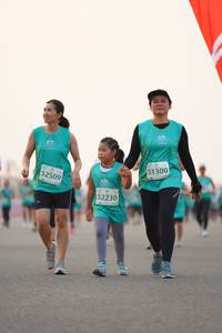 BIB: 51300, 52509, 52230
                            <button type="button" onclick="openModal(10555718)" class="btn btn-primary btn-sm float-right btn-popup" data-toggle="modal" data-target=".modal-high-quality">
                        <i class="fas fa-shopping-cart"></i> Add to Cart
                    </button>
                                            <button type="button" onclick="isThisMe(10555718, true)" class="btn btn-success btn-sm float-right btn-popup btn-isme hidden" data-toggle="tooltip" data-placement="bottom" title="นี่คือรูปของคุณใช่ไหม คลิกที่นี่เพื่อเอาเข้าอัลบั้ม">
                        <i class="fas fa-plus"></i> Add to album
                    </button>
                    <button type="button" onclick="isThisMe(10555718, false)" class="btn btn-warning btn-sm float-right btn-popup btn-isnotme hidden">
                        <i class="fas fa-ban"></i> Remove from album
                    </button>