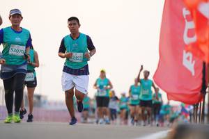 BIB: 53070, 2491, 0662
                            <button type="button" onclick="openModal(10555041)" class="btn btn-primary btn-sm float-right btn-popup" data-toggle="modal" data-target=".modal-high-quality">
                        <i class="fas fa-shopping-cart"></i> Add to Cart
                    </button>
                                            <button type="button" onclick="isThisMe(10555041, true)" class="btn btn-success btn-sm float-right btn-popup btn-isme hidden" data-toggle="tooltip" data-placement="bottom" title="นี่คือรูปของคุณใช่ไหม คลิกที่นี่เพื่อเอาเข้าอัลบั้ม">
                        <i class="fas fa-plus"></i> Add to album
                    </button>
                    <button type="button" onclick="isThisMe(10555041, false)" class="btn btn-warning btn-sm float-right btn-popup btn-isnotme hidden">
                        <i class="fas fa-ban"></i> Remove from album
                    </button>