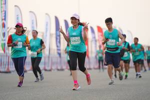 BIB: 52622, 33084
                            <button type="button" onclick="openModal(10556754)" class="btn btn-primary btn-sm float-right btn-popup" data-toggle="modal" data-target=".modal-high-quality">
                        <i class="fas fa-shopping-cart"></i> Add to Cart
                    </button>
                                            <button type="button" onclick="isThisMe(10556754, true)" class="btn btn-success btn-sm float-right btn-popup btn-isme hidden" data-toggle="tooltip" data-placement="bottom" title="นี่คือรูปของคุณใช่ไหม คลิกที่นี่เพื่อเอาเข้าอัลบั้ม">
                        <i class="fas fa-plus"></i> Add to album
                    </button>
                    <button type="button" onclick="isThisMe(10556754, false)" class="btn btn-warning btn-sm float-right btn-popup btn-isnotme hidden">
                        <i class="fas fa-ban"></i> Remove from album
                    </button>