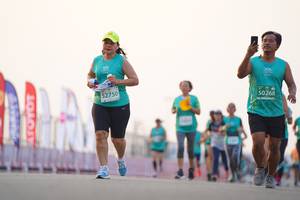 BIB: 52750, 50268
                            <button type="button" onclick="openModal(10555049)" class="btn btn-primary btn-sm float-right btn-popup" data-toggle="modal" data-target=".modal-high-quality">
                        <i class="fas fa-shopping-cart"></i> Add to Cart
                    </button>
                                            <button type="button" onclick="isThisMe(10555049, true)" class="btn btn-success btn-sm float-right btn-popup btn-isme hidden" data-toggle="tooltip" data-placement="bottom" title="นี่คือรูปของคุณใช่ไหม คลิกที่นี่เพื่อเอาเข้าอัลบั้ม">
                        <i class="fas fa-plus"></i> Add to album
                    </button>
                    <button type="button" onclick="isThisMe(10555049, false)" class="btn btn-warning btn-sm float-right btn-popup btn-isnotme hidden">
                        <i class="fas fa-ban"></i> Remove from album
                    </button>