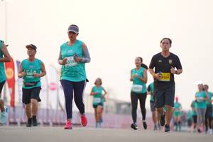 BIB: 6318, 500, 3458
                            <button type="button" onclick="openModal(10555194)" class="btn btn-primary btn-sm float-right btn-popup" data-toggle="modal" data-target=".modal-high-quality">
                        <i class="fas fa-shopping-cart"></i> Add to Cart
                    </button>
                                            <button type="button" onclick="isThisMe(10555194, true)" class="btn btn-success btn-sm float-right btn-popup btn-isme hidden" data-toggle="tooltip" data-placement="bottom" title="นี่คือรูปของคุณใช่ไหม คลิกที่นี่เพื่อเอาเข้าอัลบั้ม">
                        <i class="fas fa-plus"></i> Add to album
                    </button>
                    <button type="button" onclick="isThisMe(10555194, false)" class="btn btn-warning btn-sm float-right btn-popup btn-isnotme hidden">
                        <i class="fas fa-ban"></i> Remove from album
                    </button>