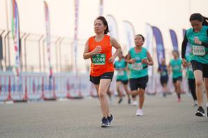 BIB: 52938, 50244, 52575
                            <button type="button" onclick="openModal(10556652)" class="btn btn-primary btn-sm float-right btn-popup" data-toggle="modal" data-target=".modal-high-quality">
                        <i class="fas fa-shopping-cart"></i> Add to Cart
                    </button>
                                            <button type="button" onclick="isThisMe(10556652, true)" class="btn btn-success btn-sm float-right btn-popup btn-isme hidden" data-toggle="tooltip" data-placement="bottom" title="นี่คือรูปของคุณใช่ไหม คลิกที่นี่เพื่อเอาเข้าอัลบั้ม">
                        <i class="fas fa-plus"></i> Add to album
                    </button>
                    <button type="button" onclick="isThisMe(10556652, false)" class="btn btn-warning btn-sm float-right btn-popup btn-isnotme hidden">
                        <i class="fas fa-ban"></i> Remove from album
                    </button>