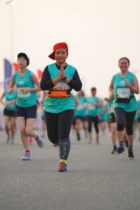 BIB: 32652, 030, 1092
                            <button type="button" onclick="openModal(10556313)" class="btn btn-primary btn-sm float-right btn-popup" data-toggle="modal" data-target=".modal-high-quality">
                        <i class="fas fa-shopping-cart"></i> Add to Cart
                    </button>
                                            <button type="button" onclick="isThisMe(10556313, true)" class="btn btn-success btn-sm float-right btn-popup btn-isme hidden" data-toggle="tooltip" data-placement="bottom" title="นี่คือรูปของคุณใช่ไหม คลิกที่นี่เพื่อเอาเข้าอัลบั้ม">
                        <i class="fas fa-plus"></i> Add to album
                    </button>
                    <button type="button" onclick="isThisMe(10556313, false)" class="btn btn-warning btn-sm float-right btn-popup btn-isnotme hidden">
                        <i class="fas fa-ban"></i> Remove from album
                    </button>