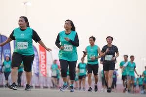 BIB: 53270, 51337
                            <button type="button" onclick="openModal(10557433)" class="btn btn-primary btn-sm float-right btn-popup" data-toggle="modal" data-target=".modal-high-quality">
                        <i class="fas fa-shopping-cart"></i> Add to Cart
                    </button>
                                            <button type="button" onclick="isThisMe(10557433, true)" class="btn btn-success btn-sm float-right btn-popup btn-isme hidden" data-toggle="tooltip" data-placement="bottom" title="นี่คือรูปของคุณใช่ไหม คลิกที่นี่เพื่อเอาเข้าอัลบั้ม">
                        <i class="fas fa-plus"></i> Add to album
                    </button>
                    <button type="button" onclick="isThisMe(10557433, false)" class="btn btn-warning btn-sm float-right btn-popup btn-isnotme hidden">
                        <i class="fas fa-ban"></i> Remove from album
                    </button>