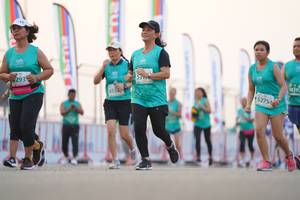 BIB: 5293, 833, 152754
                            <button type="button" onclick="openModal(10557003)" class="btn btn-primary btn-sm float-right btn-popup" data-toggle="modal" data-target=".modal-high-quality">
                        <i class="fas fa-shopping-cart"></i> Add to Cart
                    </button>
                                            <button type="button" onclick="isThisMe(10557003, true)" class="btn btn-success btn-sm float-right btn-popup btn-isme hidden" data-toggle="tooltip" data-placement="bottom" title="นี่คือรูปของคุณใช่ไหม คลิกที่นี่เพื่อเอาเข้าอัลบั้ม">
                        <i class="fas fa-plus"></i> Add to album
                    </button>
                    <button type="button" onclick="isThisMe(10557003, false)" class="btn btn-warning btn-sm float-right btn-popup btn-isnotme hidden">
                        <i class="fas fa-ban"></i> Remove from album
                    </button>