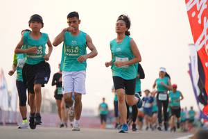 BIB: 83347, 415
                            <button type="button" onclick="openModal(10554892)" class="btn btn-primary btn-sm float-right btn-popup" data-toggle="modal" data-target=".modal-high-quality">
                        <i class="fas fa-shopping-cart"></i> Add to Cart
                    </button>
                                            <button type="button" onclick="isThisMe(10554892, true)" class="btn btn-success btn-sm float-right btn-popup btn-isme hidden" data-toggle="tooltip" data-placement="bottom" title="นี่คือรูปของคุณใช่ไหม คลิกที่นี่เพื่อเอาเข้าอัลบั้ม">
                        <i class="fas fa-plus"></i> Add to album
                    </button>
                    <button type="button" onclick="isThisMe(10554892, false)" class="btn btn-warning btn-sm float-right btn-popup btn-isnotme hidden">
                        <i class="fas fa-ban"></i> Remove from album
                    </button>