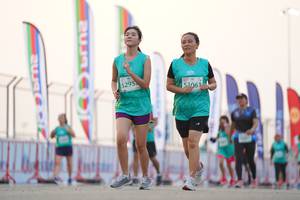 BIB: 5295, 52061
                            <button type="button" onclick="openModal(10556953)" class="btn btn-primary btn-sm float-right btn-popup" data-toggle="modal" data-target=".modal-high-quality">
                        <i class="fas fa-shopping-cart"></i> Add to Cart
                    </button>
                                            <button type="button" onclick="isThisMe(10556953, true)" class="btn btn-success btn-sm float-right btn-popup btn-isme hidden" data-toggle="tooltip" data-placement="bottom" title="นี่คือรูปของคุณใช่ไหม คลิกที่นี่เพื่อเอาเข้าอัลบั้ม">
                        <i class="fas fa-plus"></i> Add to album
                    </button>
                    <button type="button" onclick="isThisMe(10556953, false)" class="btn btn-warning btn-sm float-right btn-popup btn-isnotme hidden">
                        <i class="fas fa-ban"></i> Remove from album
                    </button>