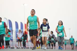BIB: 50205, 52763, 1195
                            <button type="button" onclick="openModal(10558222)" class="btn btn-primary btn-sm float-right btn-popup" data-toggle="modal" data-target=".modal-high-quality">
                        <i class="fas fa-shopping-cart"></i> Add to Cart
                    </button>
                                            <button type="button" onclick="isThisMe(10558222, true)" class="btn btn-success btn-sm float-right btn-popup btn-isme hidden" data-toggle="tooltip" data-placement="bottom" title="นี่คือรูปของคุณใช่ไหม คลิกที่นี่เพื่อเอาเข้าอัลบั้ม">
                        <i class="fas fa-plus"></i> Add to album
                    </button>
                    <button type="button" onclick="isThisMe(10558222, false)" class="btn btn-warning btn-sm float-right btn-popup btn-isnotme hidden">
                        <i class="fas fa-ban"></i> Remove from album
                    </button>