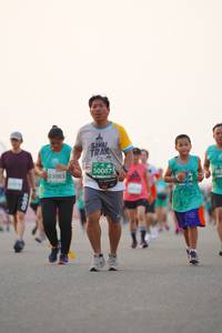 BIB: 50087, 3083
                            <button type="button" onclick="openModal(10555527)" class="btn btn-primary btn-sm float-right btn-popup" data-toggle="modal" data-target=".modal-high-quality">
                        <i class="fas fa-shopping-cart"></i> Add to Cart
                    </button>
                                            <button type="button" onclick="isThisMe(10555527, true)" class="btn btn-success btn-sm float-right btn-popup btn-isme hidden" data-toggle="tooltip" data-placement="bottom" title="นี่คือรูปของคุณใช่ไหม คลิกที่นี่เพื่อเอาเข้าอัลบั้ม">
                        <i class="fas fa-plus"></i> Add to album
                    </button>
                    <button type="button" onclick="isThisMe(10555527, false)" class="btn btn-warning btn-sm float-right btn-popup btn-isnotme hidden">
                        <i class="fas fa-ban"></i> Remove from album
                    </button>