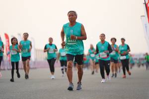 BIB: 50422
                            <button type="button" onclick="openModal(10556153)" class="btn btn-primary btn-sm float-right btn-popup" data-toggle="modal" data-target=".modal-high-quality">
                        <i class="fas fa-shopping-cart"></i> Add to Cart
                    </button>
                                            <button type="button" onclick="isThisMe(10556153, true)" class="btn btn-success btn-sm float-right btn-popup btn-isme hidden" data-toggle="tooltip" data-placement="bottom" title="นี่คือรูปของคุณใช่ไหม คลิกที่นี่เพื่อเอาเข้าอัลบั้ม">
                        <i class="fas fa-plus"></i> Add to album
                    </button>
                    <button type="button" onclick="isThisMe(10556153, false)" class="btn btn-warning btn-sm float-right btn-popup btn-isnotme hidden">
                        <i class="fas fa-ban"></i> Remove from album
                    </button>