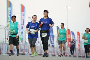 BIB: 0118, 822, 82219
                            <button type="button" onclick="openModal(10558350)" class="btn btn-primary btn-sm float-right btn-popup" data-toggle="modal" data-target=".modal-high-quality">
                        <i class="fas fa-shopping-cart"></i> Add to Cart
                    </button>
                                            <button type="button" onclick="isThisMe(10558350, true)" class="btn btn-success btn-sm float-right btn-popup btn-isme hidden" data-toggle="tooltip" data-placement="bottom" title="นี่คือรูปของคุณใช่ไหม คลิกที่นี่เพื่อเอาเข้าอัลบั้ม">
                        <i class="fas fa-plus"></i> Add to album
                    </button>
                    <button type="button" onclick="isThisMe(10558350, false)" class="btn btn-warning btn-sm float-right btn-popup btn-isnotme hidden">
                        <i class="fas fa-ban"></i> Remove from album
                    </button>