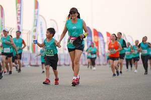 BIB: 51512
                            <button type="button" onclick="openModal(10556641)" class="btn btn-primary btn-sm float-right btn-popup" data-toggle="modal" data-target=".modal-high-quality">
                        <i class="fas fa-shopping-cart"></i> Add to Cart
                    </button>
                                            <button type="button" onclick="isThisMe(10556641, true)" class="btn btn-success btn-sm float-right btn-popup btn-isme hidden" data-toggle="tooltip" data-placement="bottom" title="นี่คือรูปของคุณใช่ไหม คลิกที่นี่เพื่อเอาเข้าอัลบั้ม">
                        <i class="fas fa-plus"></i> Add to album
                    </button>
                    <button type="button" onclick="isThisMe(10556641, false)" class="btn btn-warning btn-sm float-right btn-popup btn-isnotme hidden">
                        <i class="fas fa-ban"></i> Remove from album
                    </button>