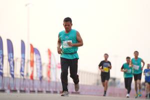 BIB: 532
                            <button type="button" onclick="openModal(10554709)" class="btn btn-primary btn-sm float-right btn-popup" data-toggle="modal" data-target=".modal-high-quality">
                        <i class="fas fa-shopping-cart"></i> Add to Cart
                    </button>
                                            <button type="button" onclick="isThisMe(10554709, true)" class="btn btn-success btn-sm float-right btn-popup btn-isme hidden" data-toggle="tooltip" data-placement="bottom" title="นี่คือรูปของคุณใช่ไหม คลิกที่นี่เพื่อเอาเข้าอัลบั้ม">
                        <i class="fas fa-plus"></i> Add to album
                    </button>
                    <button type="button" onclick="isThisMe(10554709, false)" class="btn btn-warning btn-sm float-right btn-popup btn-isnotme hidden">
                        <i class="fas fa-ban"></i> Remove from album
                    </button>