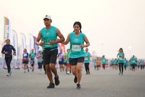 BIB: 5186, 52917
                            <button type="button" onclick="openModal(10556565)" class="btn btn-primary btn-sm float-right btn-popup" data-toggle="modal" data-target=".modal-high-quality">
                        <i class="fas fa-shopping-cart"></i> Add to Cart
                    </button>
                                            <button type="button" onclick="isThisMe(10556565, true)" class="btn btn-success btn-sm float-right btn-popup btn-isme hidden" data-toggle="tooltip" data-placement="bottom" title="นี่คือรูปของคุณใช่ไหม คลิกที่นี่เพื่อเอาเข้าอัลบั้ม">
                        <i class="fas fa-plus"></i> Add to album
                    </button>
                    <button type="button" onclick="isThisMe(10556565, false)" class="btn btn-warning btn-sm float-right btn-popup btn-isnotme hidden">
                        <i class="fas fa-ban"></i> Remove from album
                    </button>