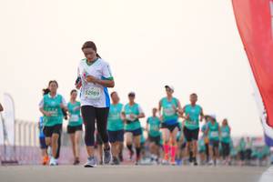 BIB: 52989
                            <button type="button" onclick="openModal(10555302)" class="btn btn-primary btn-sm float-right btn-popup" data-toggle="modal" data-target=".modal-high-quality">
                        <i class="fas fa-shopping-cart"></i> Add to Cart
                    </button>
                                            <button type="button" onclick="isThisMe(10555302, true)" class="btn btn-success btn-sm float-right btn-popup btn-isme hidden" data-toggle="tooltip" data-placement="bottom" title="นี่คือรูปของคุณใช่ไหม คลิกที่นี่เพื่อเอาเข้าอัลบั้ม">
                        <i class="fas fa-plus"></i> Add to album
                    </button>
                    <button type="button" onclick="isThisMe(10555302, false)" class="btn btn-warning btn-sm float-right btn-popup btn-isnotme hidden">
                        <i class="fas fa-ban"></i> Remove from album
                    </button>