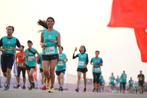 BIB: 560, 52286
                            <button type="button" onclick="openModal(10555176)" class="btn btn-primary btn-sm float-right btn-popup" data-toggle="modal" data-target=".modal-high-quality">
                        <i class="fas fa-shopping-cart"></i> Add to Cart
                    </button>
                                            <button type="button" onclick="isThisMe(10555176, true)" class="btn btn-success btn-sm float-right btn-popup btn-isme hidden" data-toggle="tooltip" data-placement="bottom" title="นี่คือรูปของคุณใช่ไหม คลิกที่นี่เพื่อเอาเข้าอัลบั้ม">
                        <i class="fas fa-plus"></i> Add to album
                    </button>
                    <button type="button" onclick="isThisMe(10555176, false)" class="btn btn-warning btn-sm float-right btn-popup btn-isnotme hidden">
                        <i class="fas fa-ban"></i> Remove from album
                    </button>